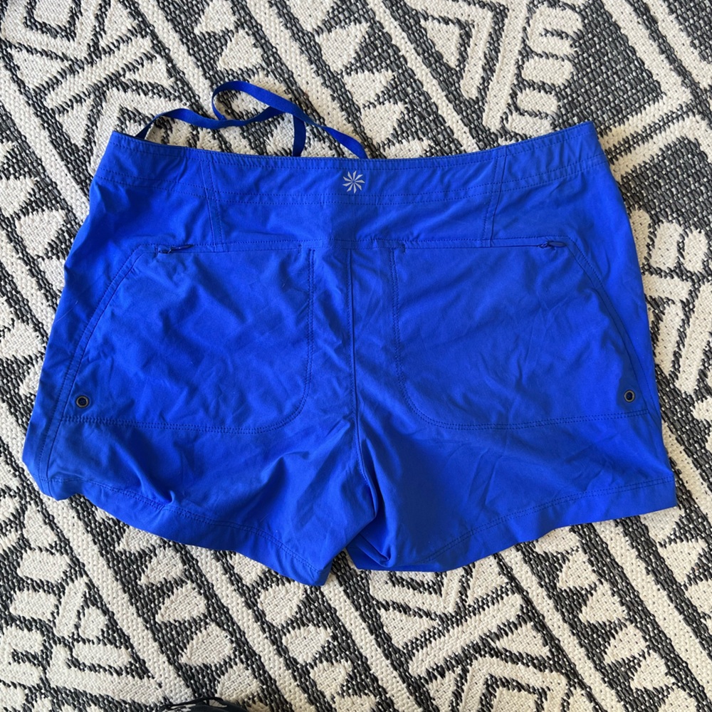 Athleta swim set in excellent condition. Bikini top, bottom & matching shorts. - Picture 3 of 8